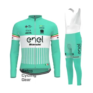 Womens cycling wear