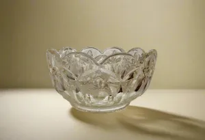 Vintage 5 Inch Circular Fruit / Salad Glass Bowl